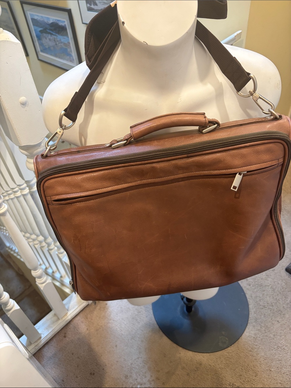 Pedano Men's Leather Briefcase in Chestnut Brown with Detachable Strap
